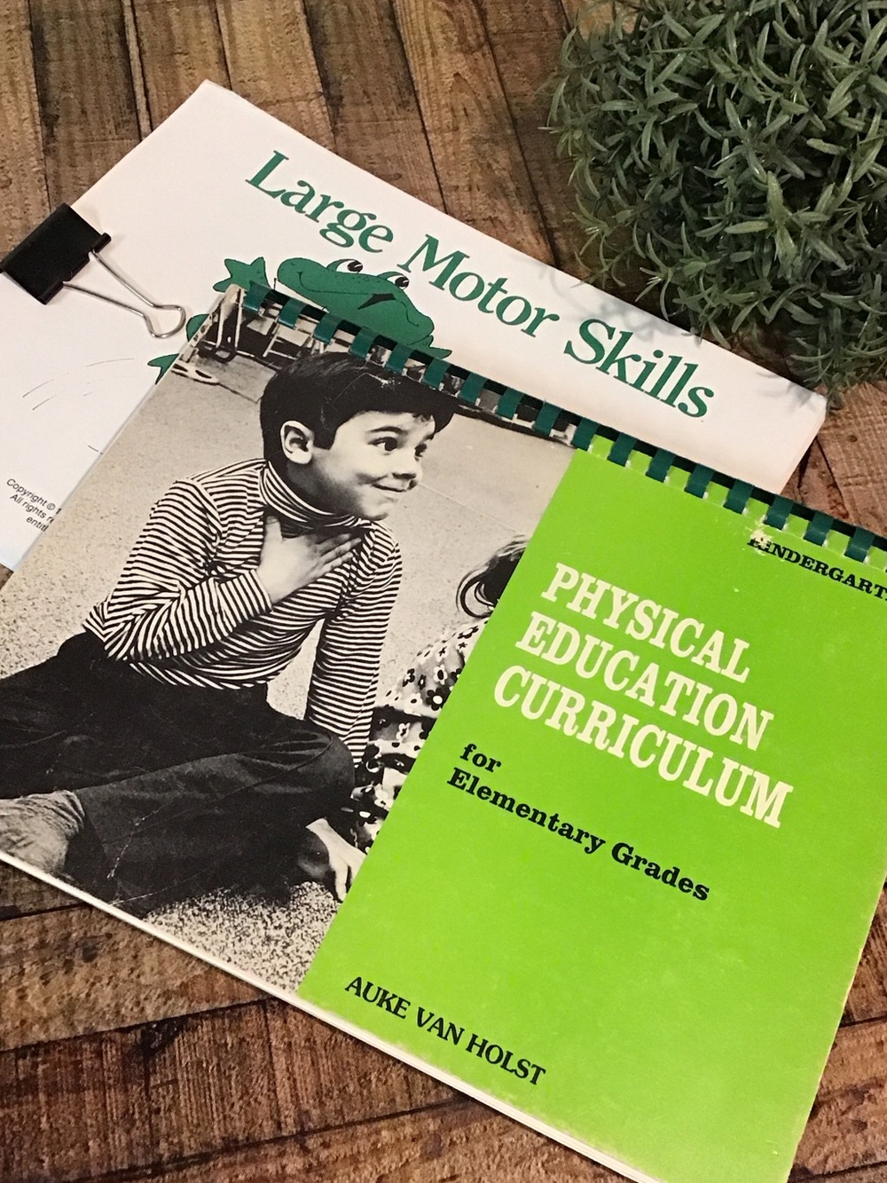 ♥️5/25$ Physical Education Curriculum Book